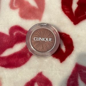 Clinique blush in 02 topaz pop
